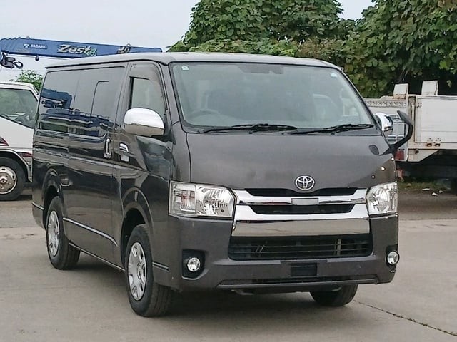 2019 Toyota Hiace V