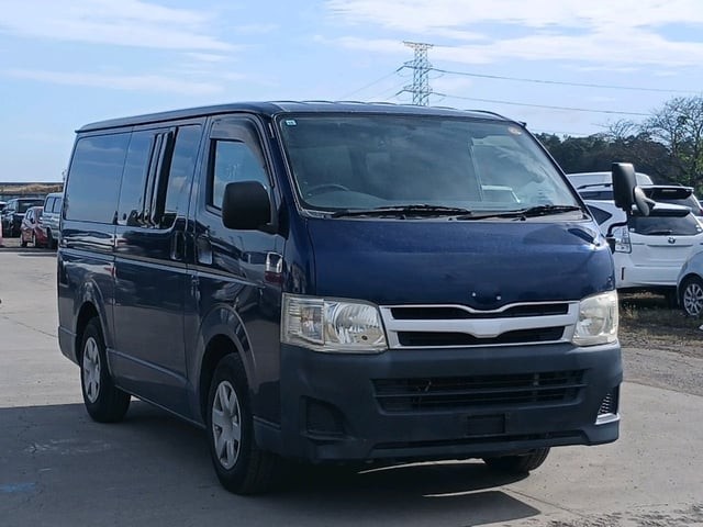 2012 Toyota Hiace V