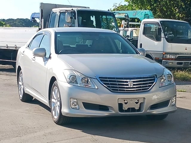 2009 Toyota Crown