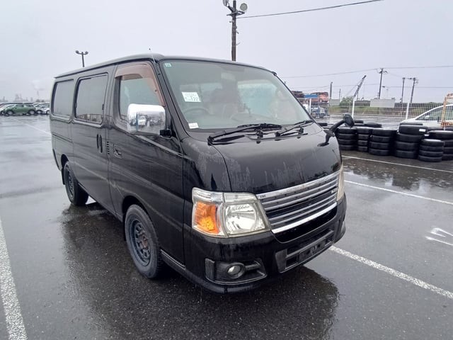 2011 Nissan Caravan V