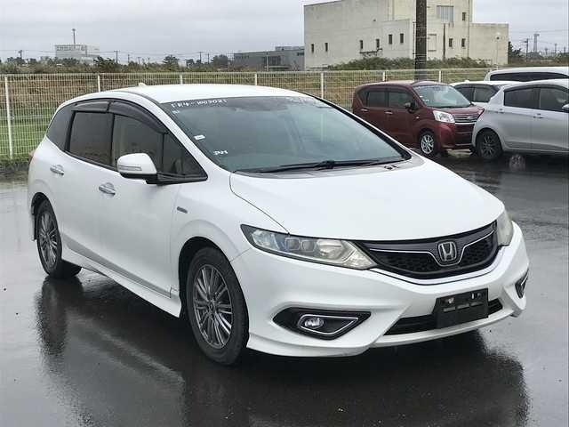 2015 Honda Jade HV
