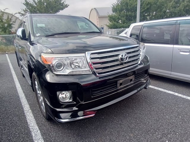2015 Toyota Land Cruiser