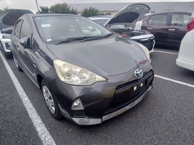 2013 Toyota Aqua