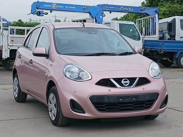 2022 Nissan March
