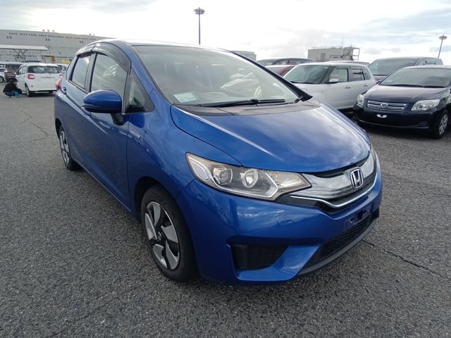 2014 Honda FIT HV