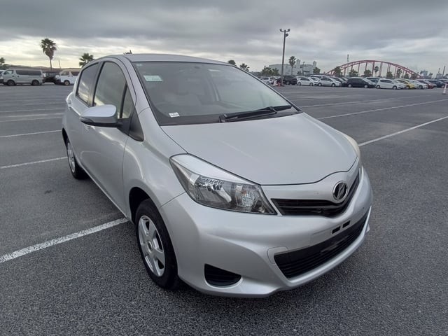 2012 Toyota Vitz