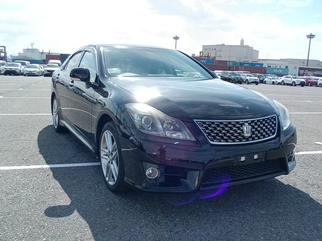 2010 Toyota Crown