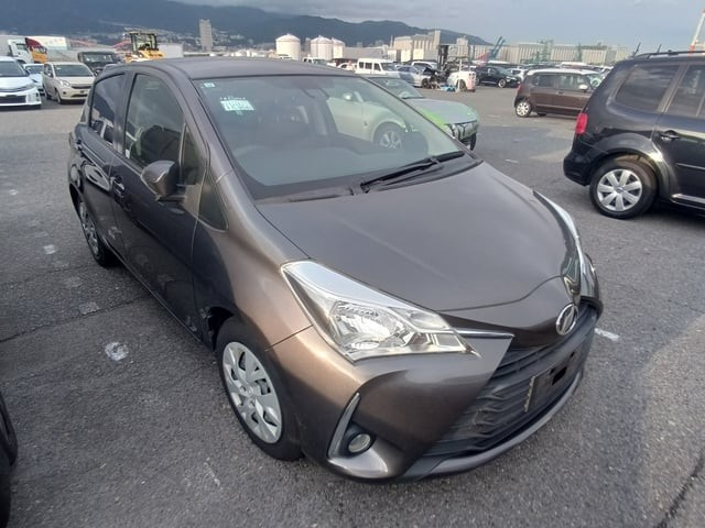 2017 Toyota Vitz