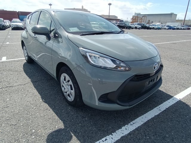 2022 Toyota Aqua