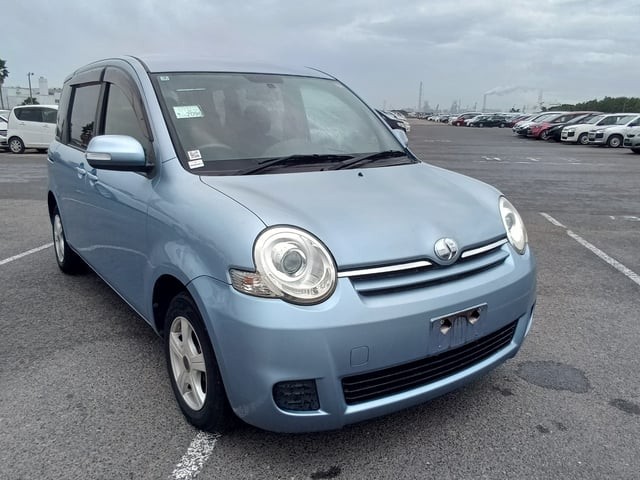2014 Toyota Sienta