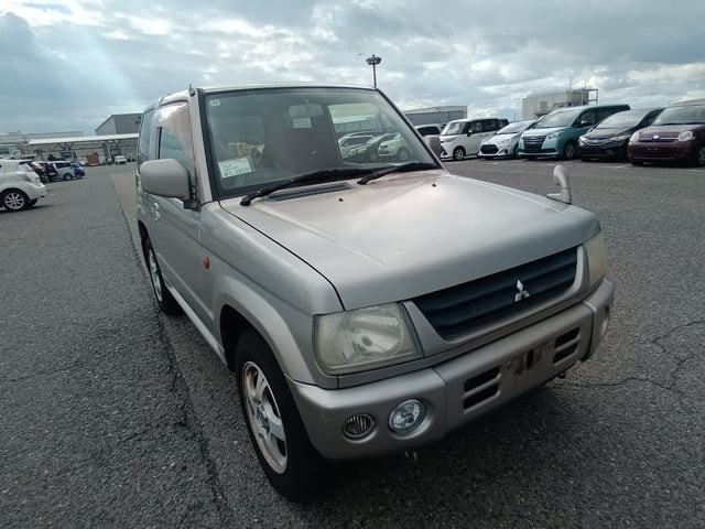 2002 Mitsubishi Pajero Mini