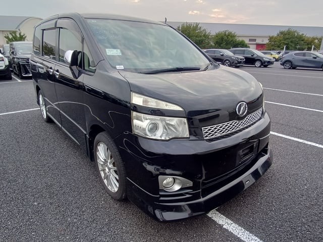 2012 Toyota Voxy