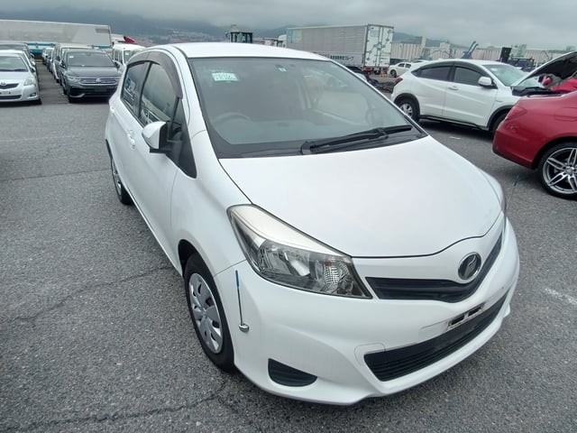 2014 Toyota Vitz