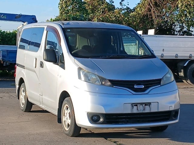 2010 Nissan NV200 Vanette