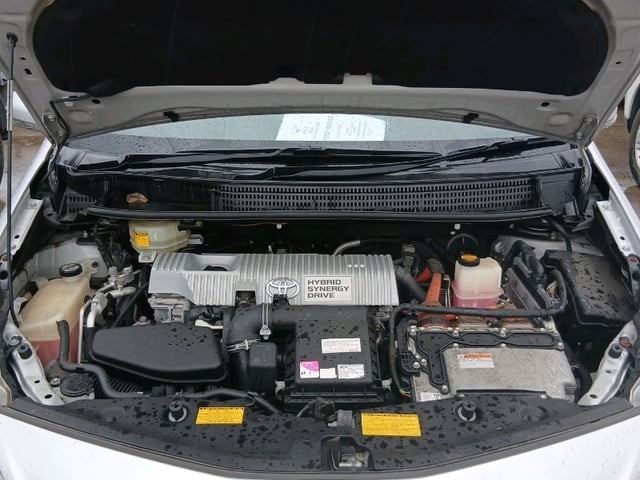2012 Toyota Prius Alpha