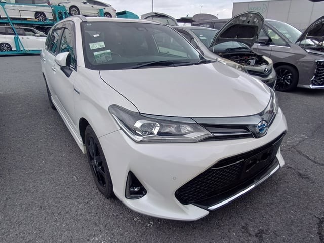 2018 Toyota Fielder HV