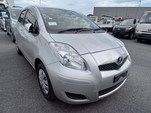 2010 Toyota Vitz