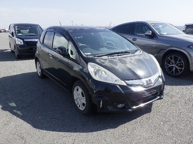 2011 Honda FIT HV