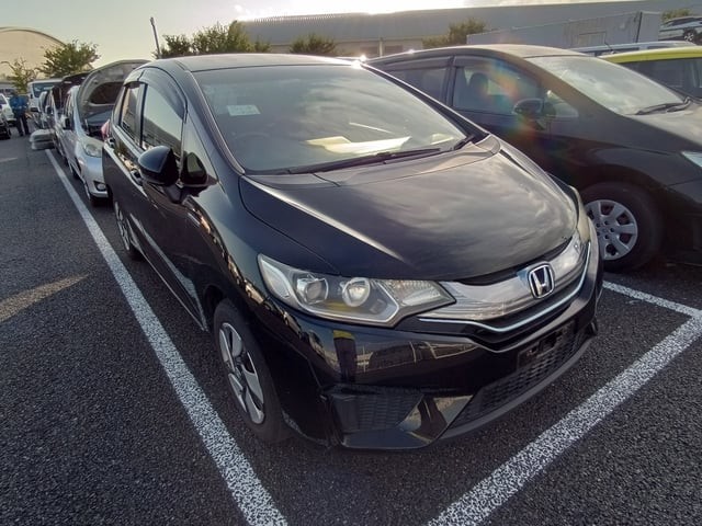 2014 Honda FIT HV