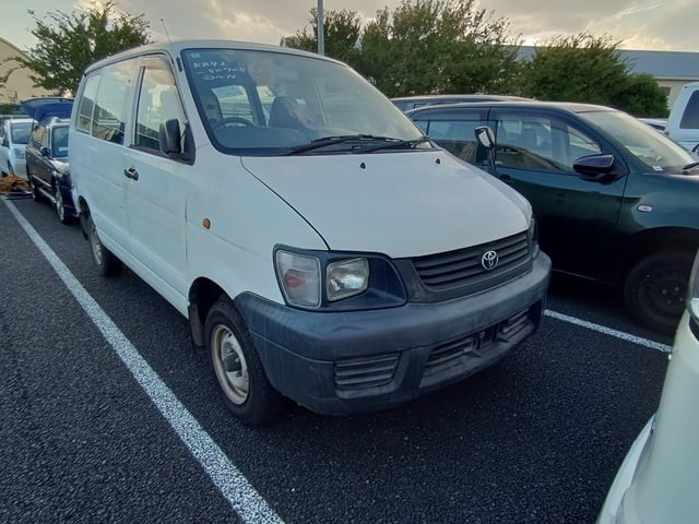 2007 Toyota Liteace V