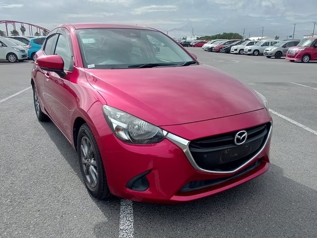 2017 Mazda Demio