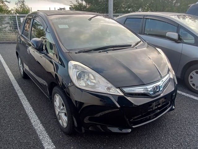 2011 Honda FIT HV