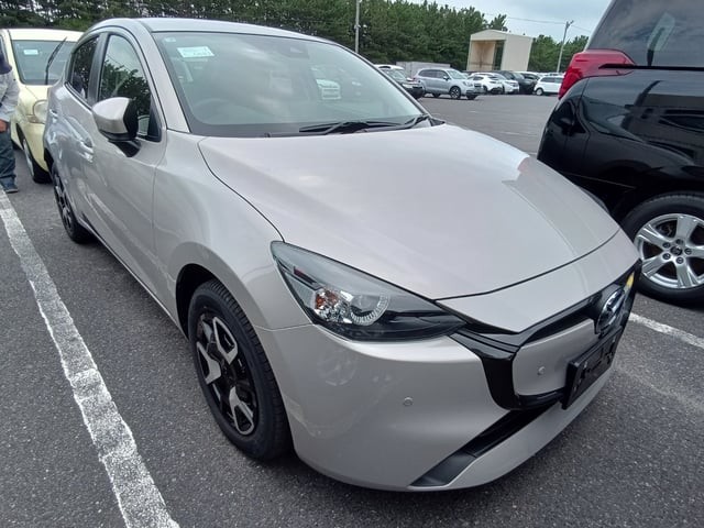 Mazda MAZDA2
