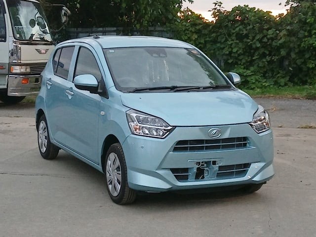 2025 Daihatsu Mira ES