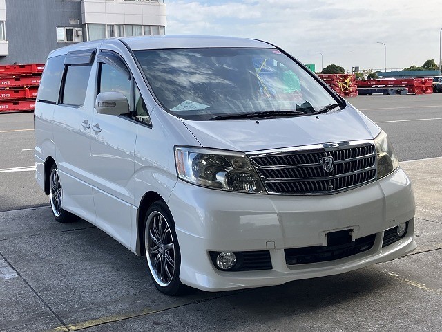 2005 Toyota Alphard