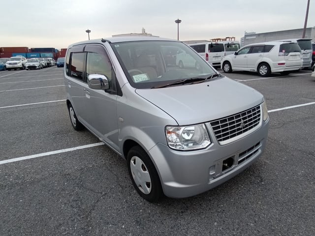 2010 Mitsubishi EK-Wagon