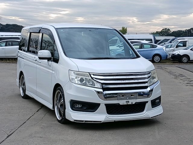 2013 Honda Step Wagon
