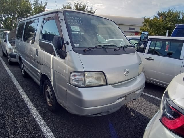 2004 Nissan Vanette V