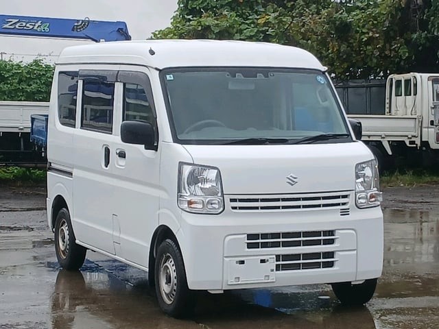 2024 Suzuki Every