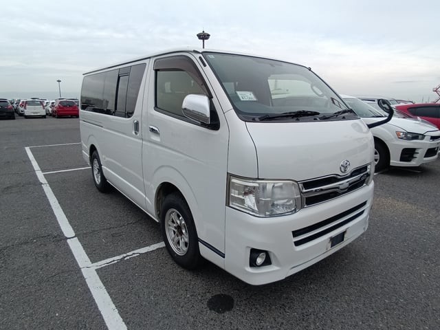 2012 Toyota Hiace V