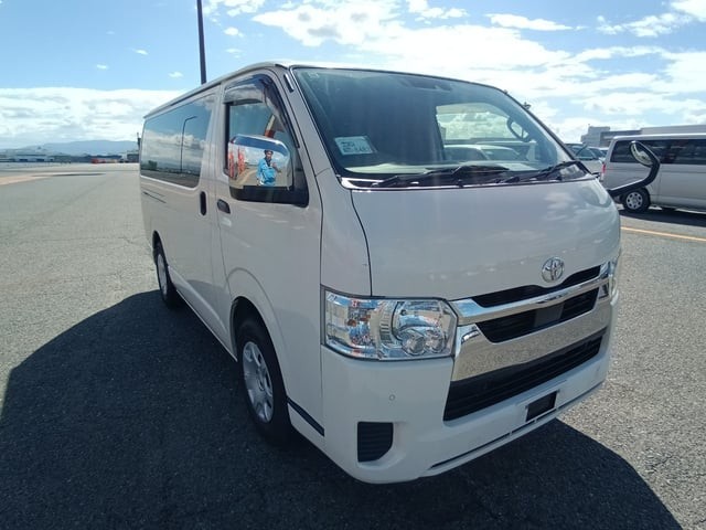 2023 Toyota Hiace V