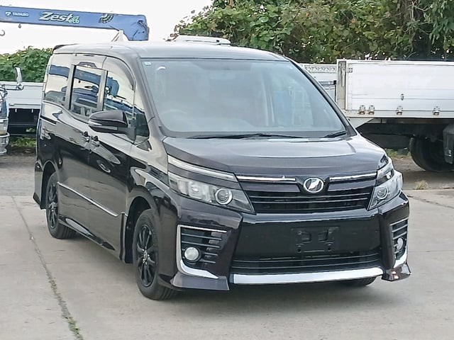 2014 Toyota Voxy