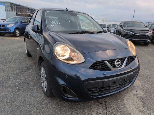 2022 Nissan March