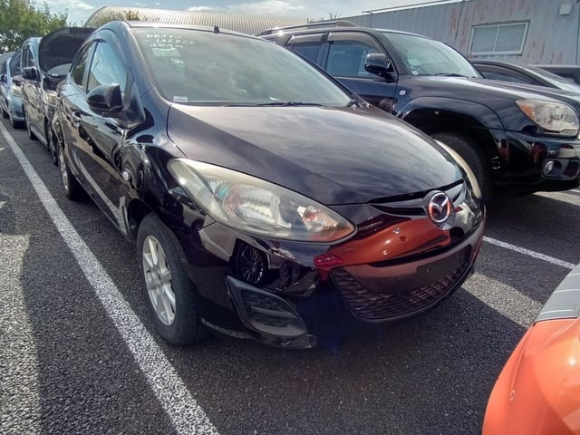 2012 Mazda Demio