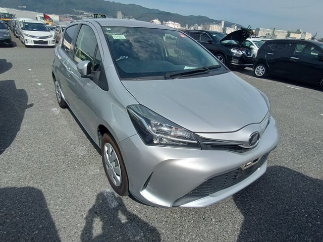 2015 Toyota Vitz