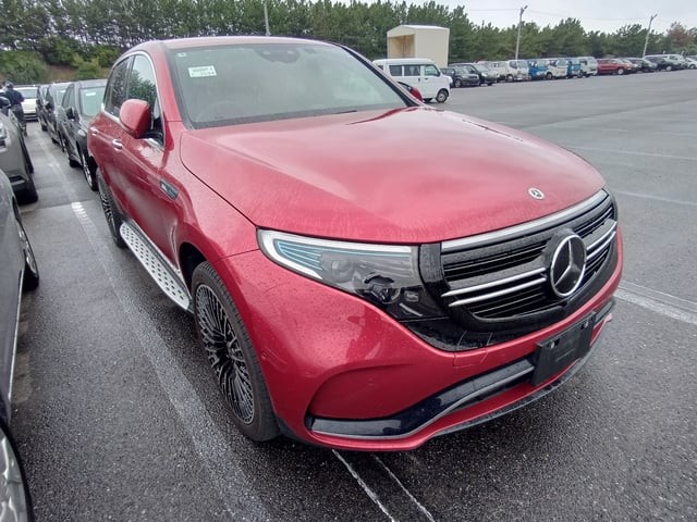 Mercedes-Benz EQC400