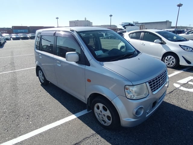 2011 Mitsubishi EK-Wagon