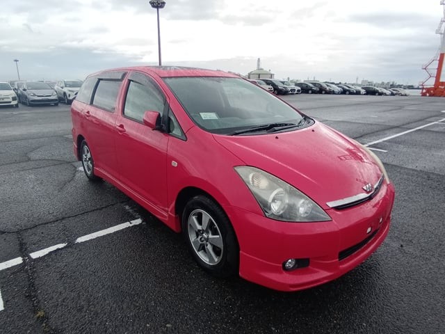 2004 Toyota Wish