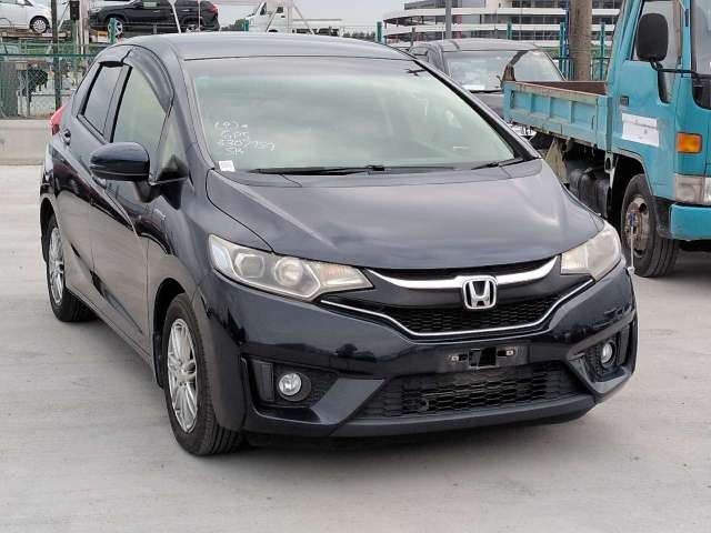 2016 Honda FIT HV