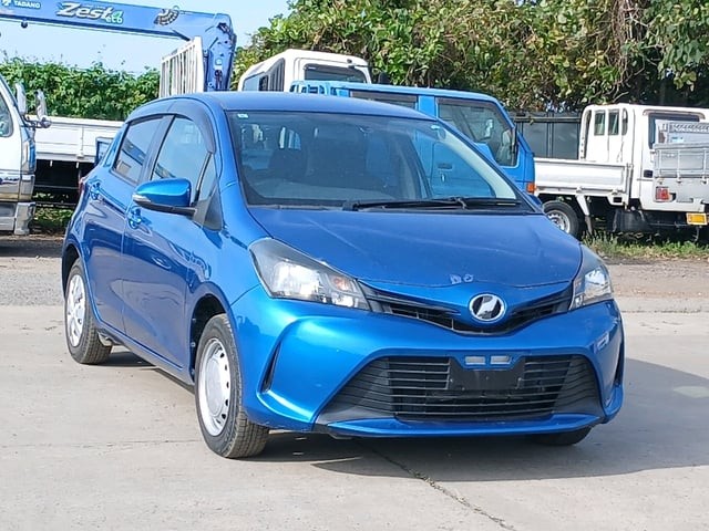 2015 Toyota Vitz