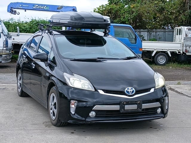 2012 Toyota Prius PHV