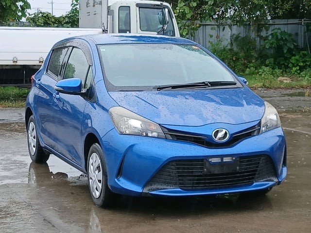 2015 Toyota Vitz