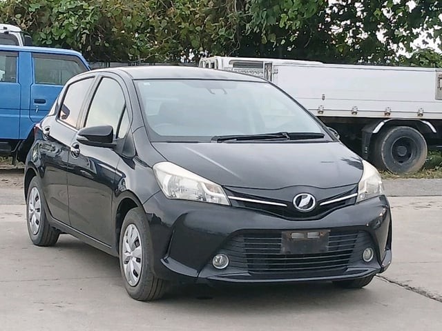2015 Toyota Vitz