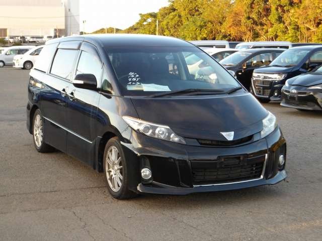 2015 Toyota Estima