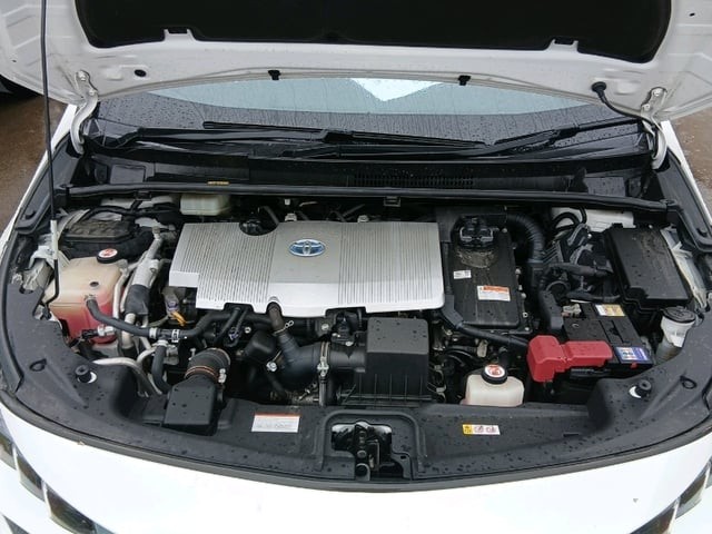 2017 Toyota Prius PHV