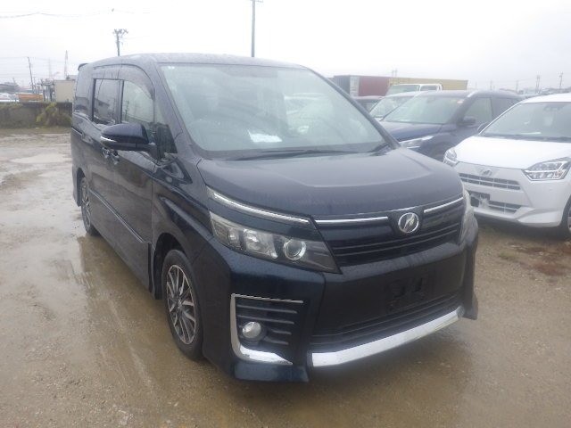 2014 Toyota Voxy